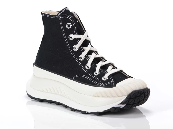  Chuck 70 At-Cx Platform - Sneakers donna Converse. Disponibile in diverse taglie: 36, 37, 38 e colori bianco, nero. YOUSPORTY.