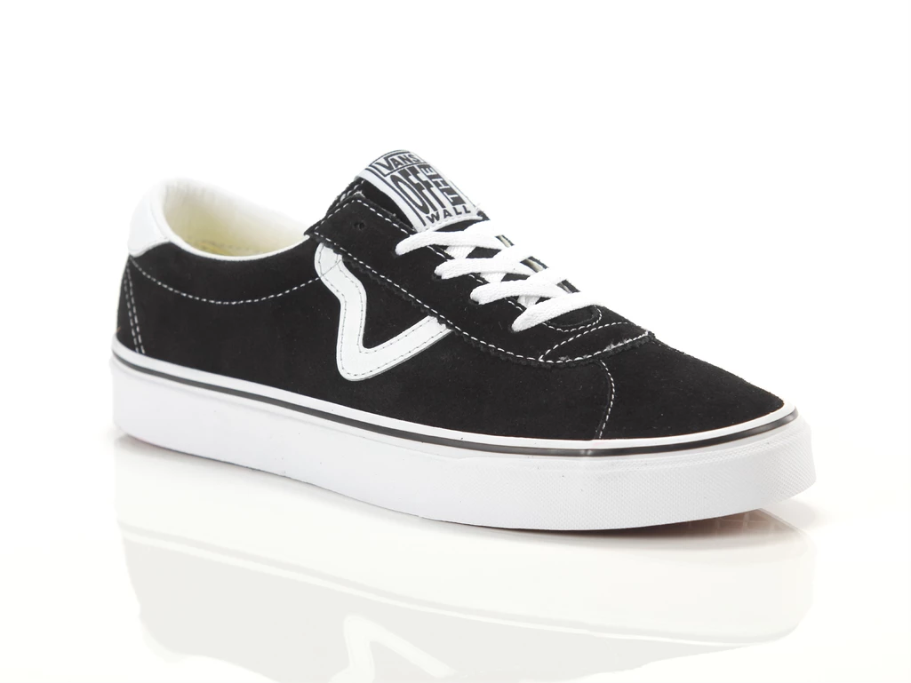  Sport Suede - Sneakers unisex Vans. Disponibile in diverse taglie: 36 e colori bianco, nero. YOUSPORTY.
