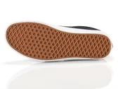  Sport Suede - Sneakers unisex Vans. Disponibile in diverse taglie: 36 e colori bianco, nero. YOUSPORTY.