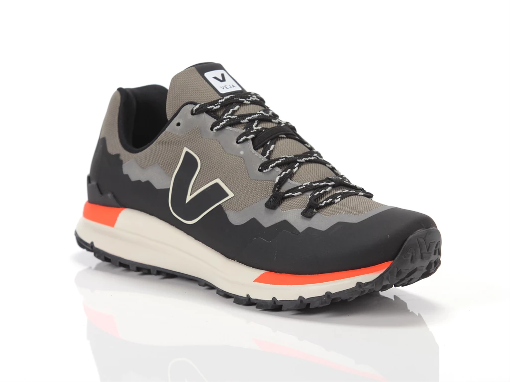 Veja Fitz Roy Trek Shell Nero homme FR2303206B