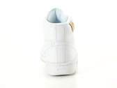  Court Royale 2 Mid Wmns - Sneakers donna Nike. Disponibile in diverse taglie: 40 e colori beige, bianco. YOUSPORTY.