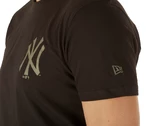  Mlb Left Chest Team Logo New York Yankees - T-Shirt uomo New Era. Disponibile in diverse taglie: m, s e colori nero, verde. YOU