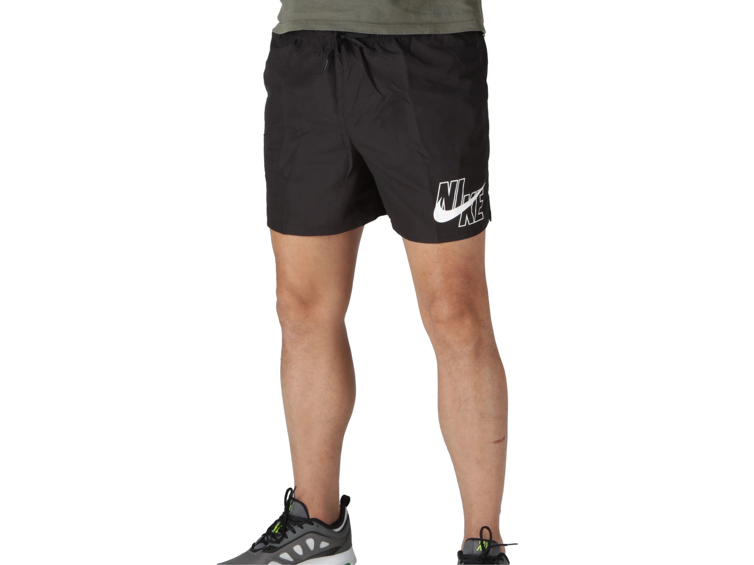 Nike Core Black homme NESSA566 001 | YOUSPORTY