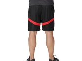  Icon 8in short - Shorts uomo Nike. Disponibile in diverse taglie: l, m, s, xl e colori rosso, nero. YOUSPORTY.