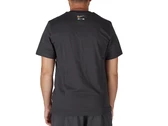  M Nsw Air Graphic Tee - T-Shirt uomo Nike. Disponibile in diverse taglie: l, m, xl e colori grigio, bianco, oro. YOUSPORTY.