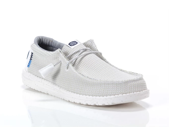  Wally Sport Mesh - Sneakers uomo Hey Dude. Disponibile in diverse taglie: 40, 41, 42, 43, 44, 45 e colori bianco. YOUSPORTY.