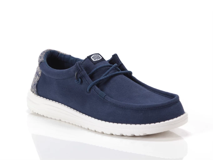  Wally Surf Wash - Sneakers uomo Hey Dude. Disponibile in diverse taglie: 40, 41, 42, 43, 44, 45 e colori blu navy. YOUSPORTY.