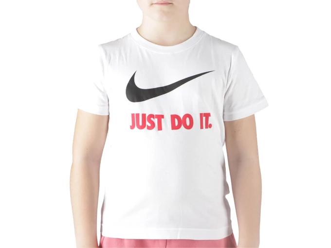 Nkb Swoosh Jdi Ss Tee - T-Shirt bambino Nike. Disponibile in diverse taglie: 4y, 5y, 6y, 7y, 3y e colori rosso, bianco, nero. Y