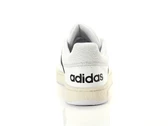  Hoops 3.0 - Sneakers uomo Adidas. Disponibile in diverse taglie: 46, 40, 41, 42, 43, 44, 45 e colori bianco, nero. YOUSPORTY.