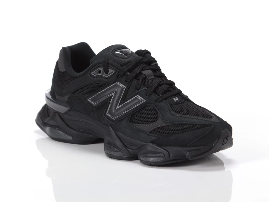 New Balance 9060 man U 9060 ZGE