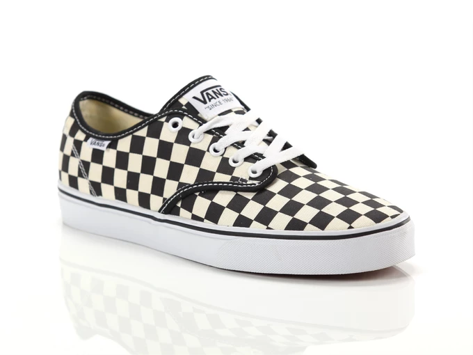  Camden Deluxe - Sneakers unisex Vans. Disponibile in diverse taglie: 40, 41, 42, 43, 44, 45 e colori bianco panna, bianco, nero