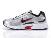  NIKE INITIATOR - Running uomo Nike. Disponibile in diverse taglie: 46, 40, 41, 42, 43, 44, 45 e colori argento, rosso, nero. YO