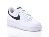  Air Force 1 '07 - Sneakers donna Nike. Disponibile in diverse taglie: 40, 41, 36, 37, 38, 39 e colori bianco, nero. YOUSPORTY.