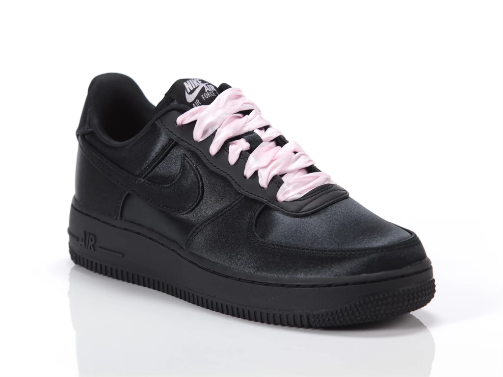  AIR FORCE 1 '07 LV8 - Sneakers donna Nike. Disponibile in diverse taglie: 40, 41, 36, 37, 38, 39 e colori rosa, nero. YOUSPORTY