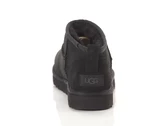  W Classic Ultra Mini - Boots donna UGG. Disponibile in diverse taglie: 40, 41, 36, 37, 38, 39 e colori nero. YOUSPORTY.