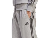  Essentials Holiday Pant - Pantaloni uomo Adidas. Disponibile in diverse taglie: l, m, s, xl e colori grigio. YOUSPORTY.