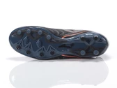  AGUILA - Calcio uomo Joma. Disponibile in diverse taglie: 40, 41, 42, 43, 44, 45 e colori nero, arancione. YOUSPORTY.