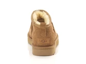  W Classic Ultra Mini - Boots donna UGG. Disponibile in diverse taglie: 40 e colori beige, marrone chiaro. YOUSPORTY.