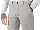  Bermuda - Bermuda uomo Markup. Disponibile in diverse taglie: 46, 48, 50, 52 e colori bianco. YOUSPORTY.