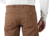  Bermuda - Bermuda uomo Markup. Disponibile in diverse taglie: 46, 48, 50, 52 e colori marrone. YOUSPORTY.