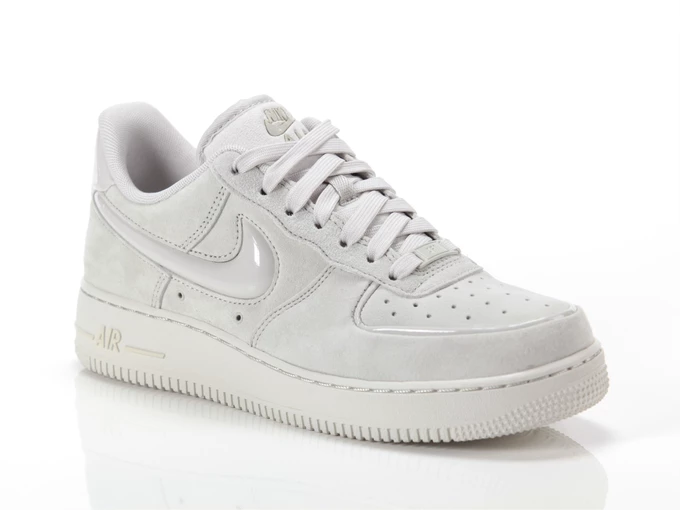 Nike AIR FORCE 1 07 woman HV4406 001
