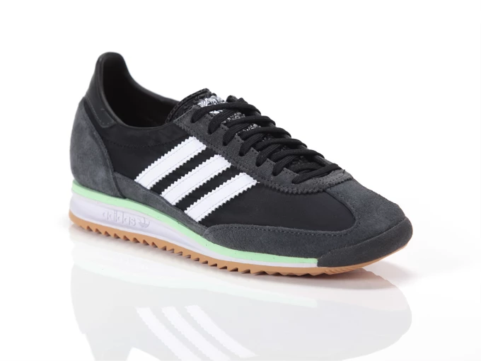  SL72 OG - Sneakers unisex Adidas. Disponibile in diverse taglie: 40, 41, 42, 43, 44, 36, 37, 38, 39 e colori bianco, nero. YOUS