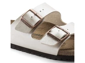  Arizona - Sandali unisex Birkenstock. Disponibile in diverse taglie: 40, 37, 38, 39 e colori bianco panna. YOUSPORTY.