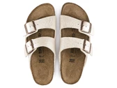  Arizona - Sandali unisex Birkenstock. Disponibile in diverse taglie: 40, 37, 38, 39 e colori bianco panna. YOUSPORTY.