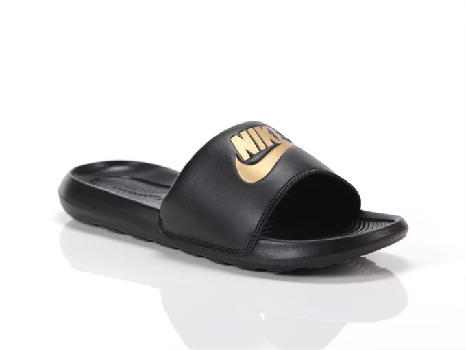  Nike Victori One Slide - Ciabatte uomo Nike. Disponibile in diverse taglie: 46, 48, 40, 41, 42, 43, 44, 45, 38, 39, 47 e colori