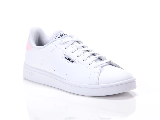  Urban Court - Sneakers donna Adidas. Disponibile in diverse taglie: 40, 41, 36, 37, 38, 39 e colori cipria, bianco. YOUSPORTY.