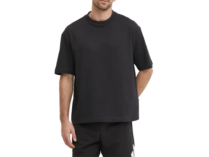  T-shirt Essentials Loose Fit 3 Nero - T-Shirt uomo Adidas. Disponibile in diverse taglie: l, m, s e colori nero. YOUSPORTY.