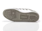  Rapid Court Low - Sneakers uomo Adidas. Disponibile in diverse taglie: 46, 40, 41, 42, 43, 44, 45 e colori grigio, bianco. YOUS