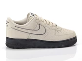 Nike AIR FORCE 1'07 LV8 homme HQ1966 200
