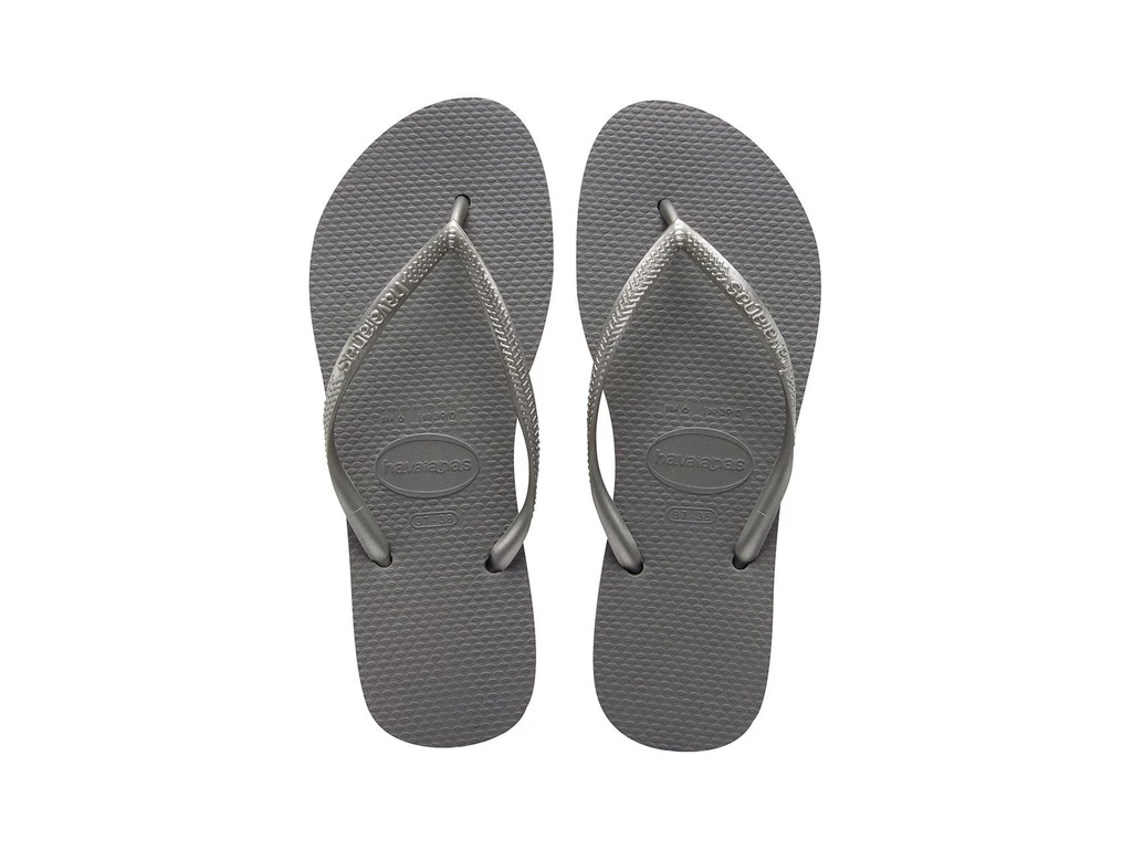  Havaianas Slim steel grey - Infradito donna Havaianas. Disponibile in diverse taglie: 43, 44 e colori grigio, argento. YOUSPORT