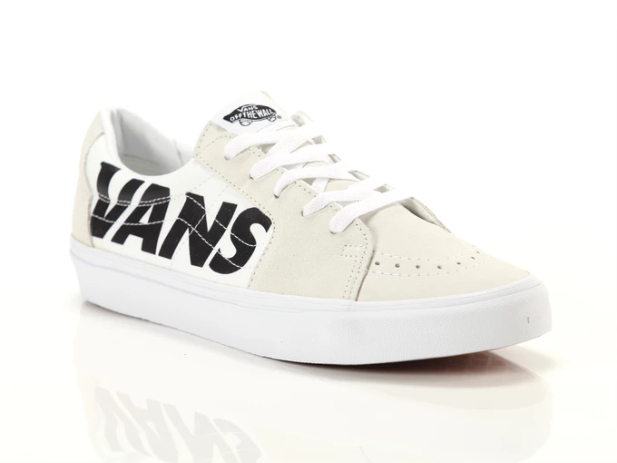  Sk8 Low - Sneakers uomo Vans. Disponibile in diverse taglie: 40, 41, 42, 44 e colori bianco, nero. YOUSPORTY.