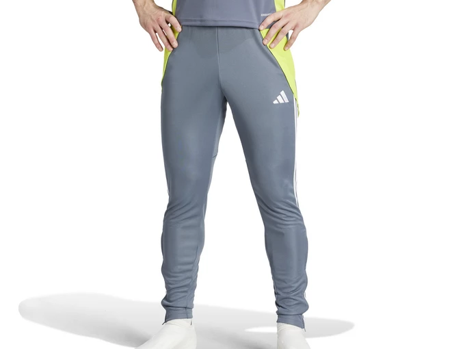  TIRO24 TRACKSUIT PANT - Pantaloni uomo Adidas. Disponibile in diverse taglie: m, s, xl e colori grigio, giallo fluo. YOUSPORTY.