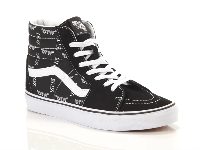  Ua Sk8-Hi - Sneakers uomo Vans. Disponibile in diverse taglie: 40, 41, 42, 43, 44 e colori grigio, bianco, nero. YOUSPORTY.