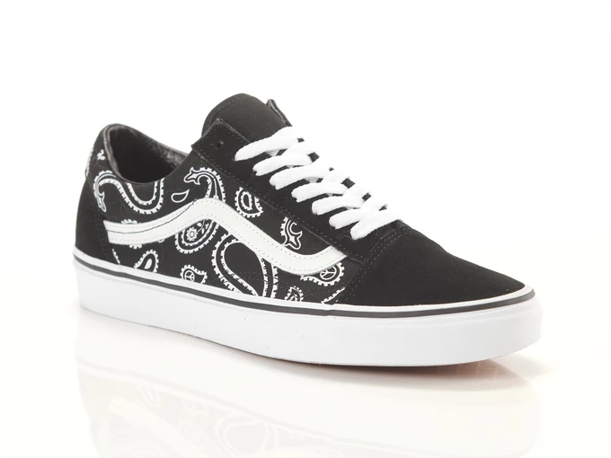  Ua Old Skool - Sneakers uomo Vans. Disponibile in diverse taglie: 41, 42, 43 e colori bianco, nero. YOUSPORTY.