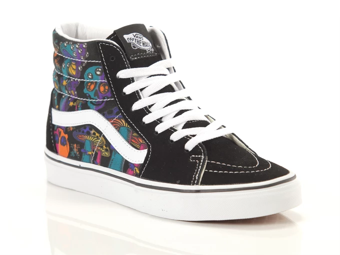  SK8 Hi - Sneakers donna Vans. Disponibile in diverse taglie: 38, 39 e colori bianco, nero. YOUSPORTY.