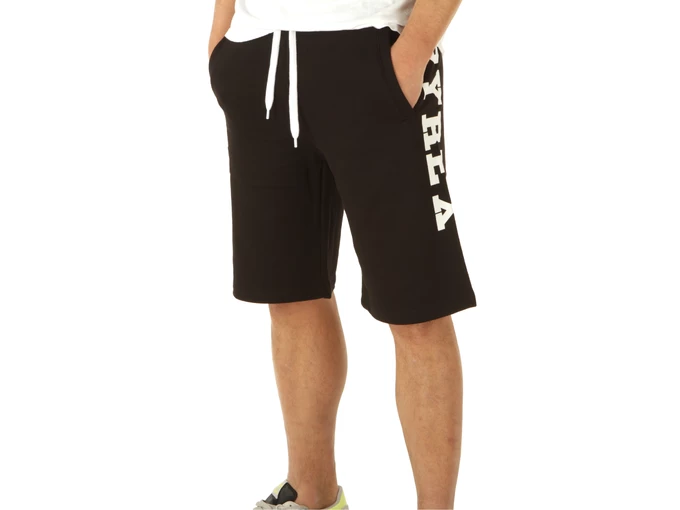  Bermuda In Felpa Uomo Nero Stampa Bianca - Bermuda uomo Pyrex. Disponibile in diverse taglie: s e colori bianco, nero. YOUSPORT