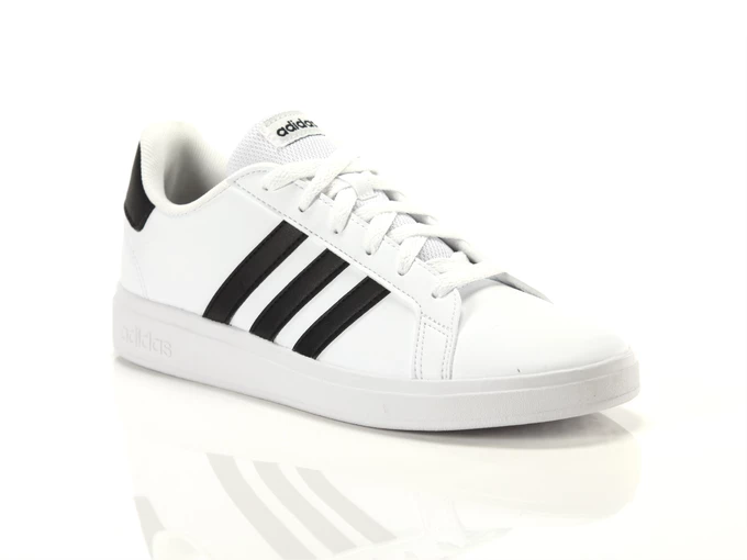  Grand Court 2.0 - Sneakers donna/ragazzi Adidas. Disponibile in diverse taglie: 36, 37, 38, 39 e colori bianco, nero. YOUSPORTY