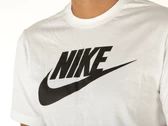  Sportswear Tee Icon Futura - T-Shirt uomo Nike. Disponibile in diverse taglie: l, s e colori bianco, nero. YOUSPORTY.