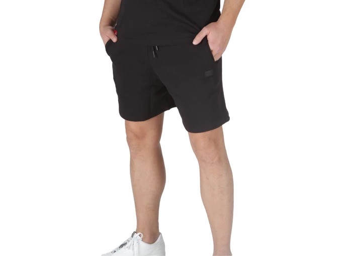  Alpha Essentials RL Shorts - Pantaloncini uomo Alpha Industries. Disponibile in diverse taglie: l, m, s, xl e colori nero. YOUS