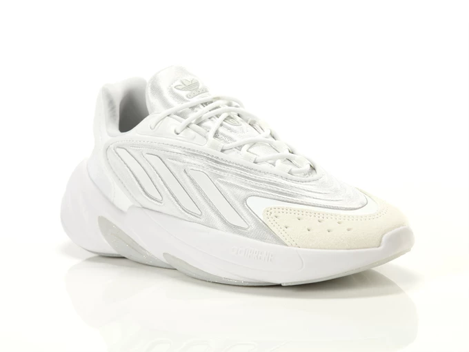  Ozelia W Ftwr White - Sneakers donna Adidas. Disponibile in diverse taglie: 36, 37, 38 e colori bianco. YOUSPORTY.