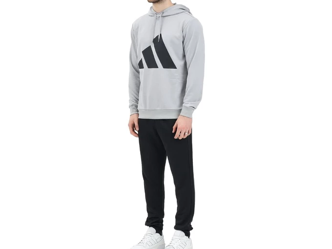  Sportswear Big Logo French Terry - Tuta uomo Adidas. Disponibile in diverse taglie: l, m, s, xl e colori grigio, nero. YOUSPORT