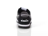  SKYLER CORDUROY - Sneakers uomo Diadora. Disponibile in diverse taglie: 40 e colori grigio scuro, nero. YOUSPORTY.