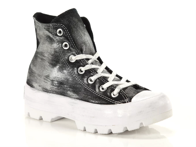  Chuck Taylor All Star Lugged Ltd Black Silver - Sneakers donna Converse. Disponibile in diverse taglie: 37, 38 e colori argento