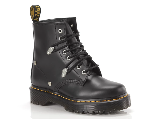  1460 Bex Stud Black Fine Haircell - Boots donna Dr Martens. Disponibile in diverse taglie: 40, 41, 37, 38, 39 e colori giallo, 