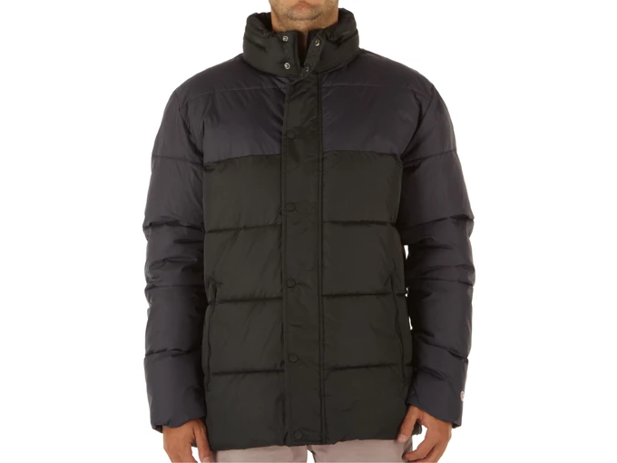  Jacket - Piumini uomo Champion. Disponibile in diverse taglie: s e colori blu navy, nero. YOUSPORTY.