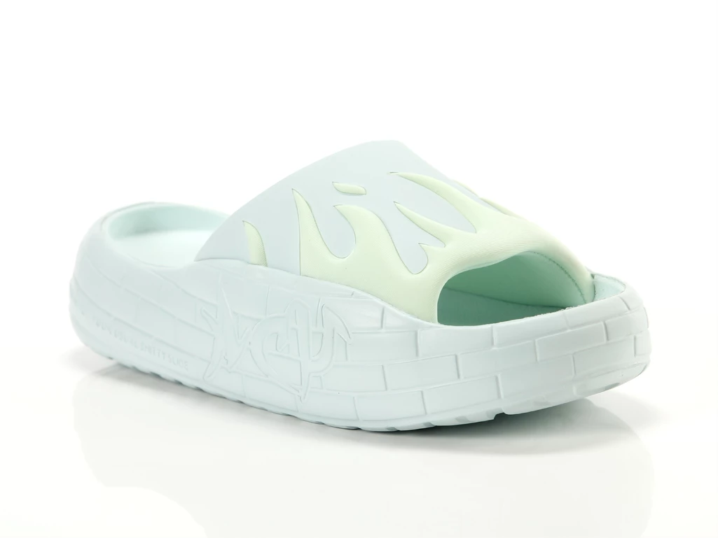  Nyu Slide Celestial Green - Ciabatte unisex Acupuncture. Disponibile in diverse taglie: 39 e colori azzurro. YOUSPORTY.